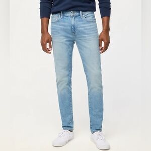 NWT J.Crew Men's Slim-fit jean in signature flex, Light Blue, 36x32